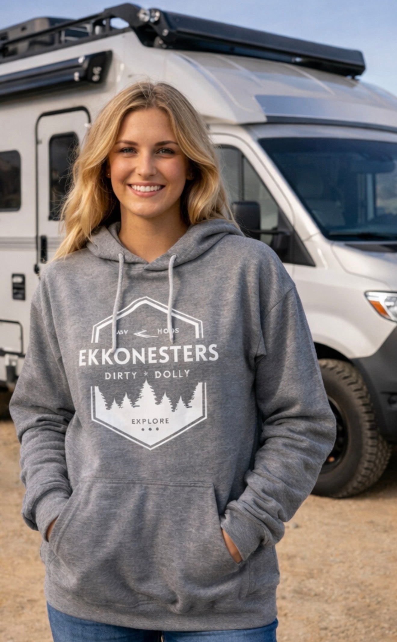 EKKOnesters Explorer Pullover Hoodie