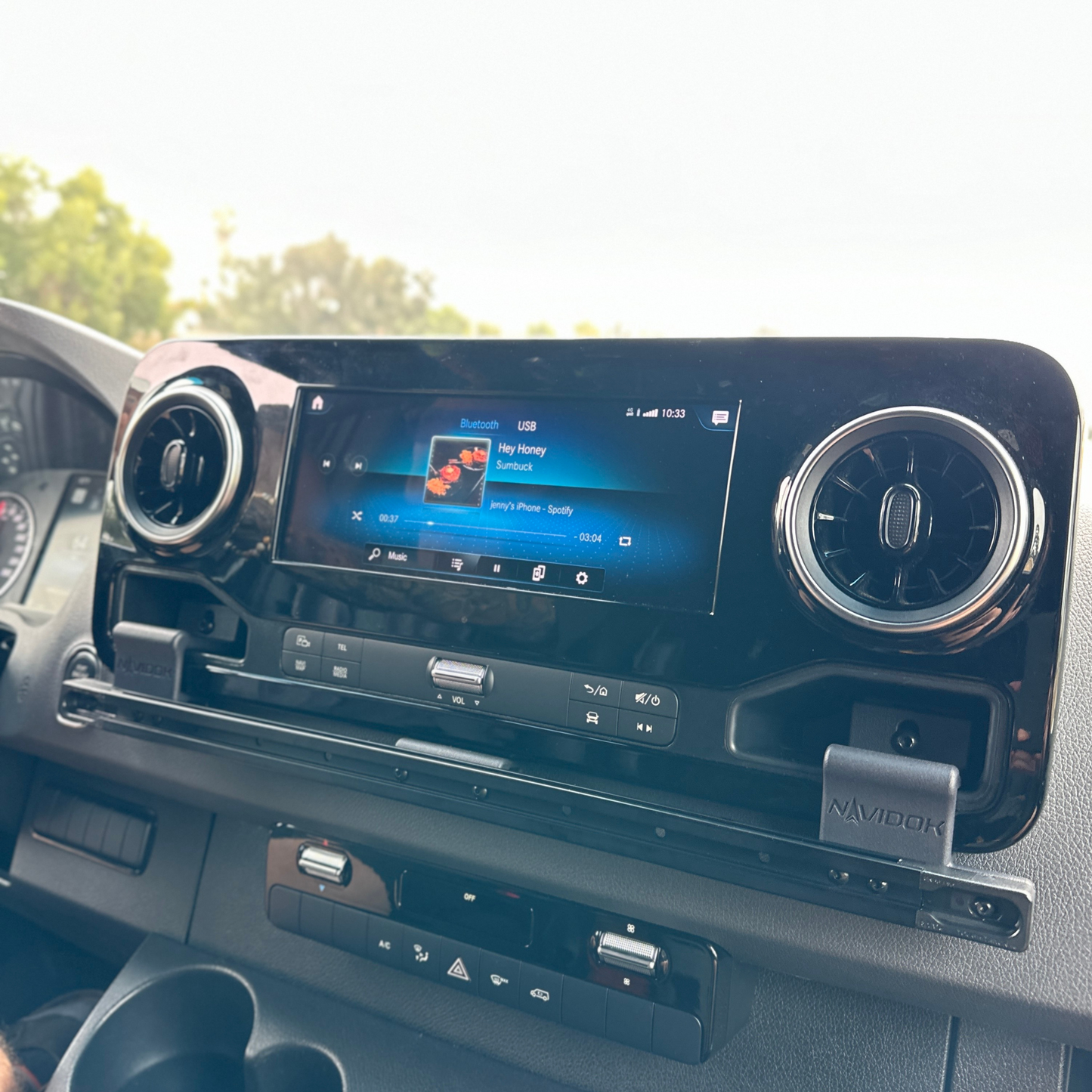 No-Drill - Mercedes Sprinter Phone & GPS Dash Mount – NAVIDOK Overlander by TERRAX